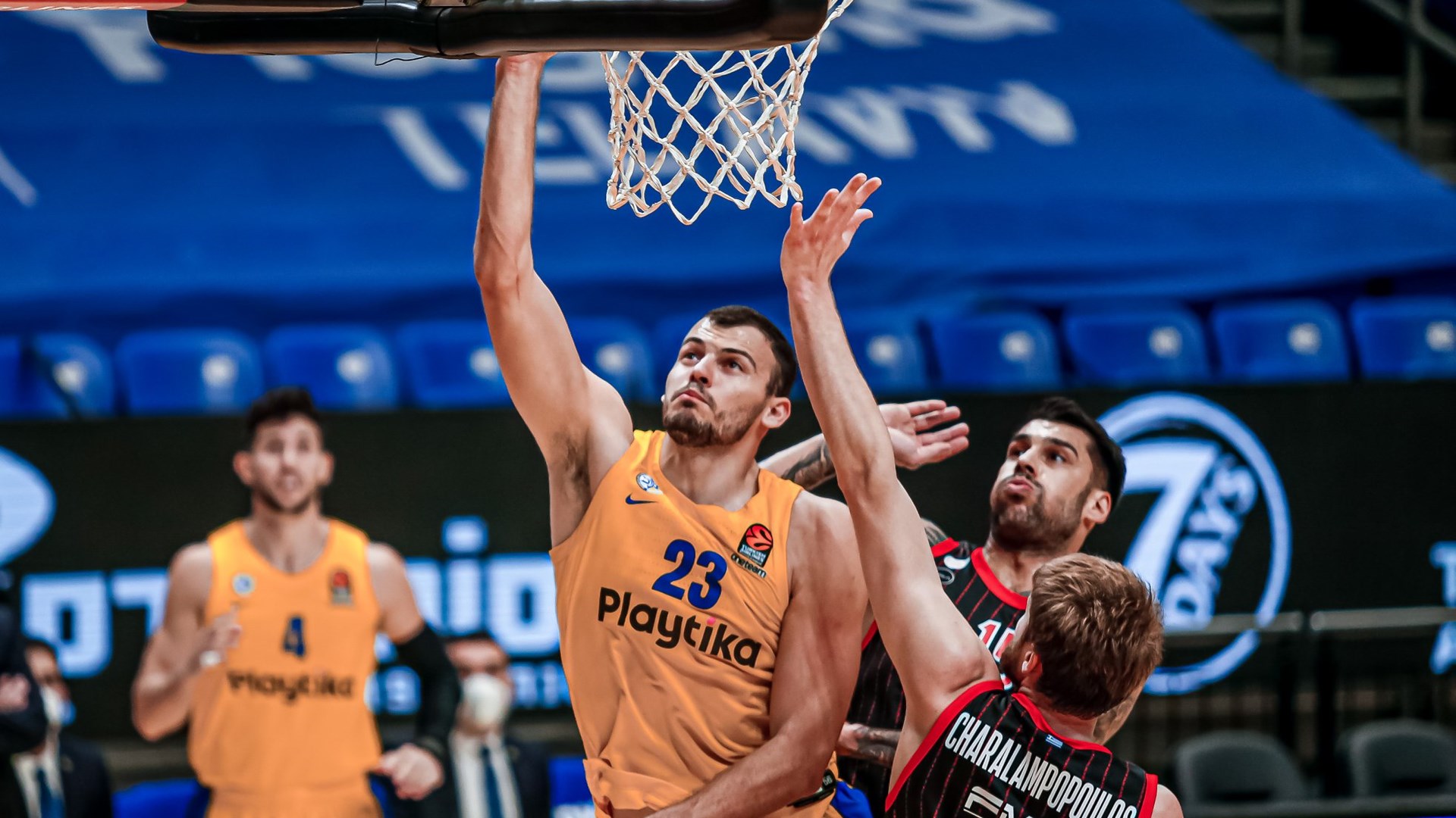 Μακάμπι-Ολυμπιακός 55-52 (30′)