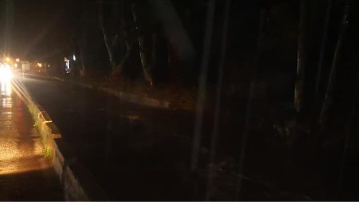 Κακοκαρία – Μυτιλήνη: Προβλήματα στη Δυτική Λέσβο εξαιτίας της δυνατής βροχόπτωσης