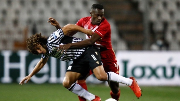 Η Super League και η Premier League συνεχίζονται με ντέρμπι