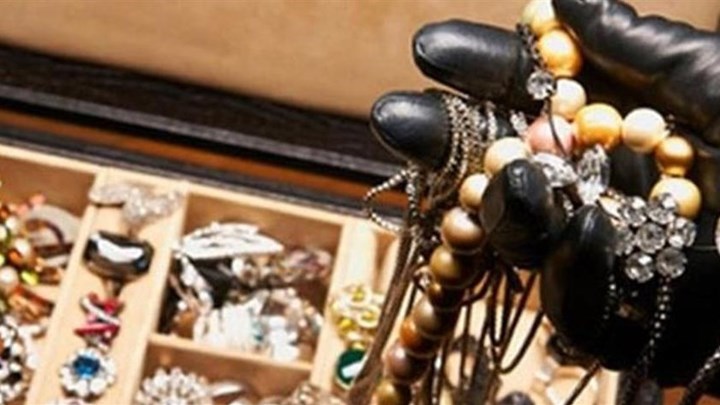 Κηφισιά: Διάρρηξη “μαμούθ” σε μονοκατοικία