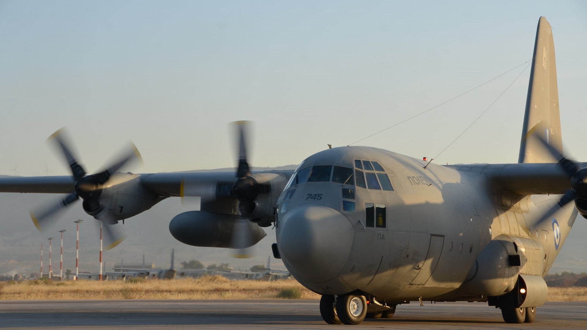 Προσπαθούν να απαξιώσουν την ΕΑΒ; – Τι συμβαίνει με τον “σκασμένο” κινητήρα του C-130