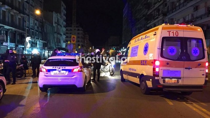 Θεσσαλονίκη: Καβγάς για τα… μάτια μιας γυναίκας – Έπεσε ξύλο στο κέντρο της πόλης – ΦΩΤΟ