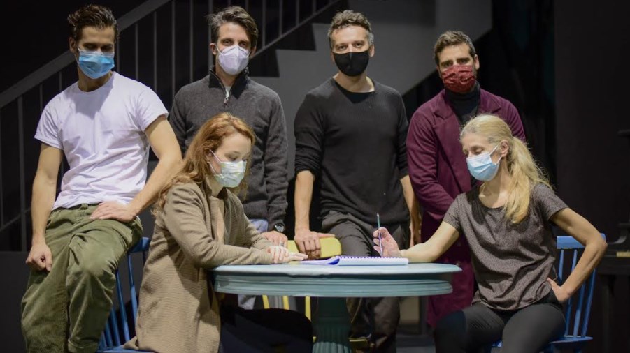 Ο «Γυάλινος Κόσμος» έρχεται στις 23 Ιανουαρίου μέσω live streaming από το Εθνικό Θέατρο