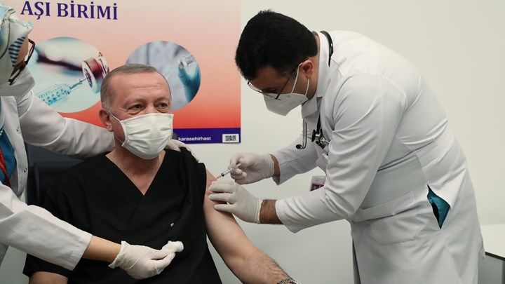 Κορονοϊός – Ερντογάν: Φθάνουν 10 εκατ. δόσεις του εμβολίου CoronaVac στην Τουρκία
