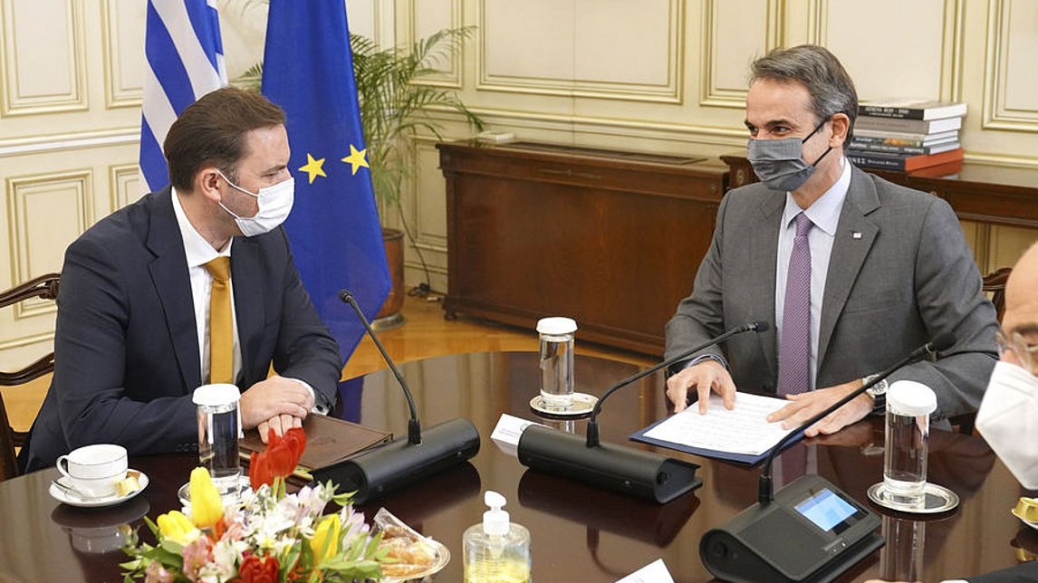 Συνάντηση Μητσοτάκη – Οσμάνι: Στο επίκεντρο η εφαρμογή της Συμφωνίας των Πρεσπών