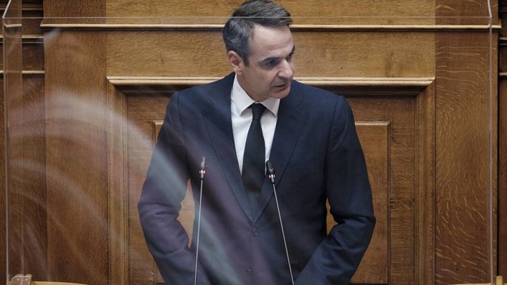 Μητσοτάκης: Άνοιγμα λιανεμπορίου από Δευτέρα, αν υπάρξει θετική εισήγηση – Στα 500 ευρώ το πρόστιμο για όσους δεν τηρούν τα μέτρα