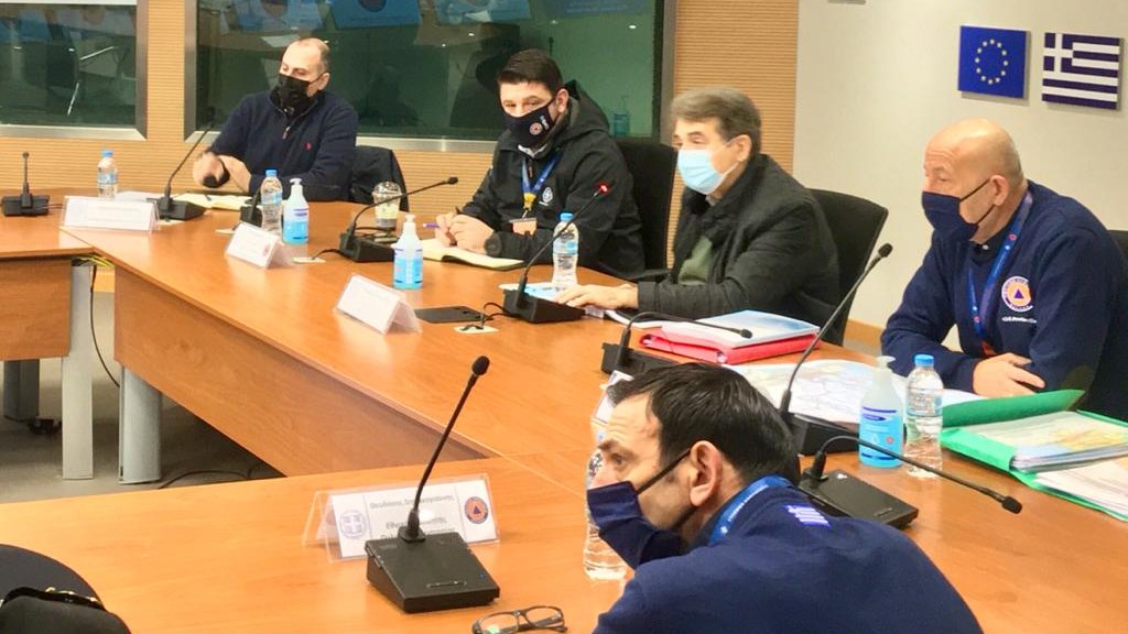 Χρυσοχοΐδης για κακοκαιρία: Πιθανότατα να δημιουργηθεί πρόβλημα στον κεντρικό κορμό της χώρας