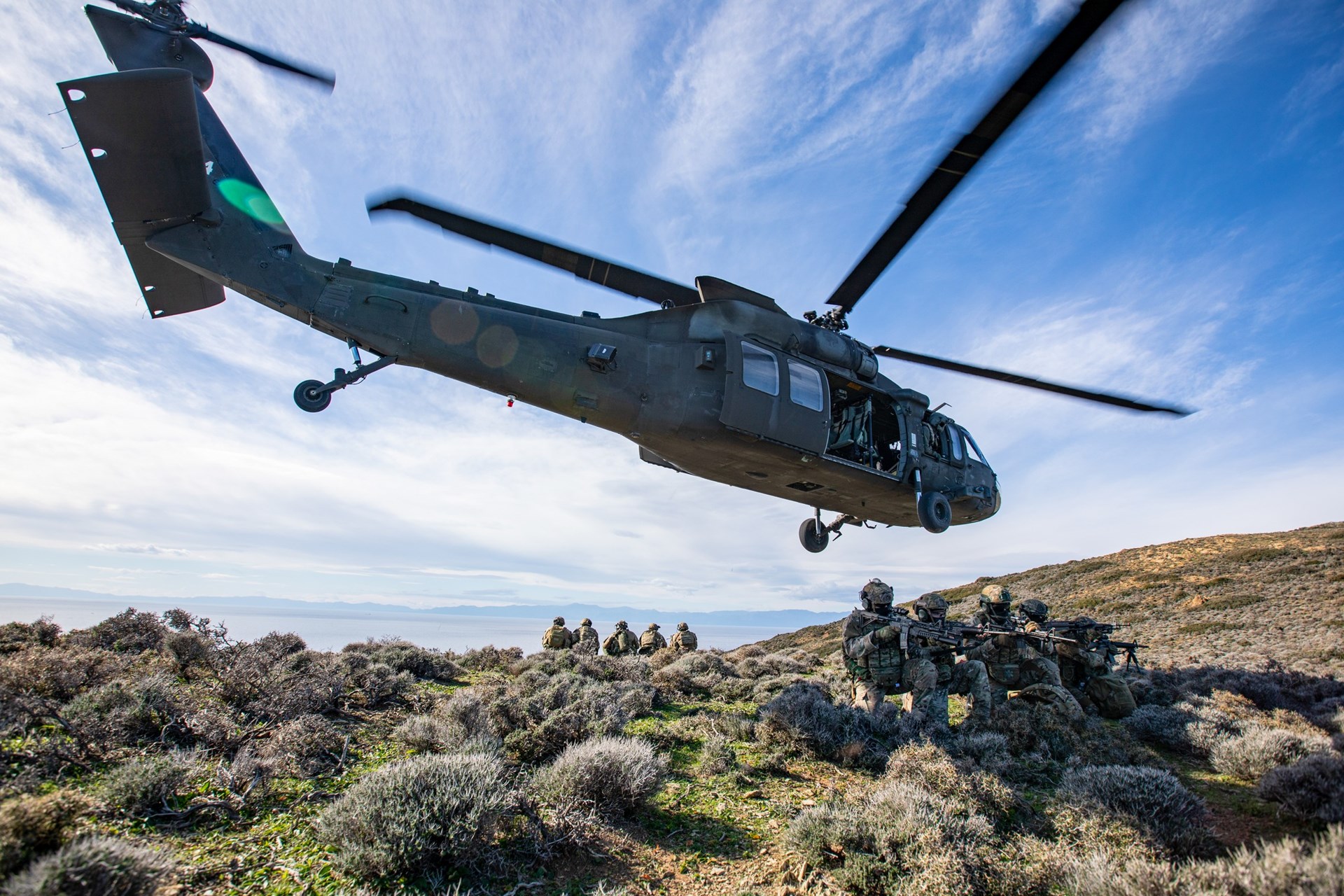 Ξεκίνησαν οι κοινές ασκήσεις των αερομεταφερόμενων ταξιαρχιών Ελλάδας-ΗΠΑ – ΒΙΝΤΕΟ – ΦΩΤΟ