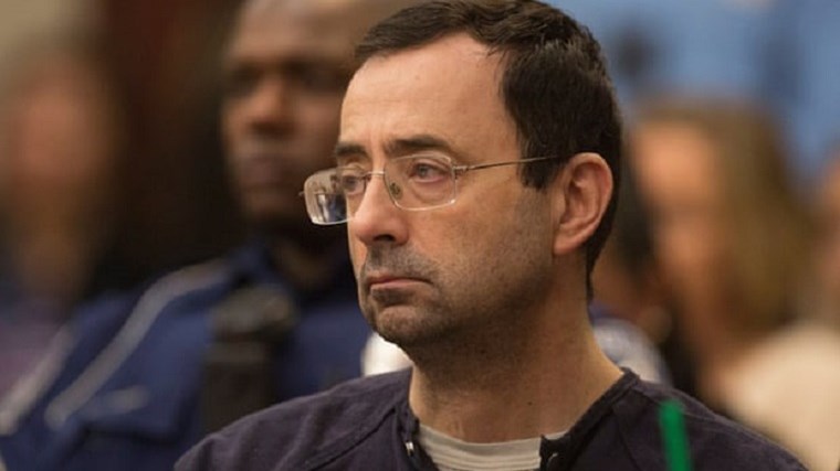 Υπόθεση Νάσαρ: Ο γιατρός που κακοποίησε περισσότερες από 200 αθλήτριες – Το μεγαλύτερο σκάνδαλο στον αθλητισμό