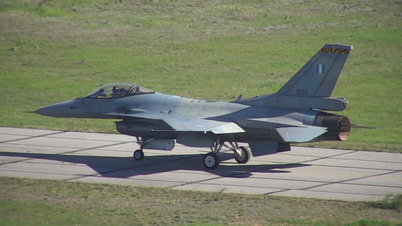 Το πρώτο αναβαθμισμένο F-16 άνοιξε τα φτερά του – Η παρθενική πτήση του – ΦΩΤΟ