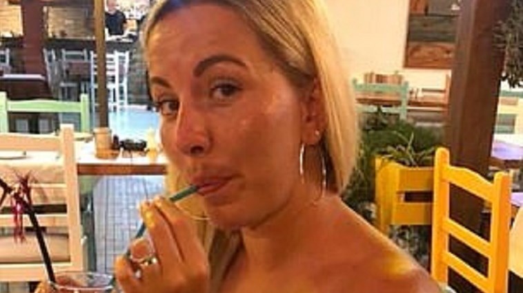 Βρετανία: Σε δίκη η 35χρονη παντρεμένη καθηγήτρια που έκανε σεξ με 15χρονο μαθητή της σε χωράφι – ΦΩΤΟ