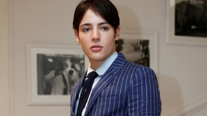 Σοκ στον χώρο της μόδας: Νεκρός ο 24χρονος γιος της Στέφανι Σέιμουρ – ΦΩΤΟ