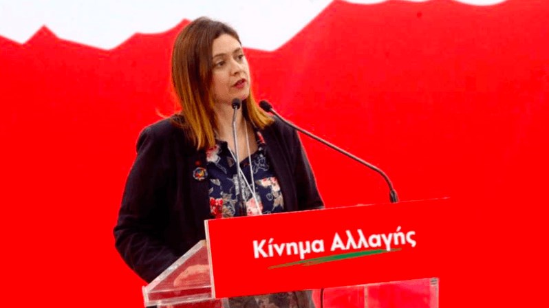 Δημαδάμα: Με παρενόχλησε πρώην κομματικό στέλεχος μέσα σε ασανσέρ – ΒΙΝΤΕΟ