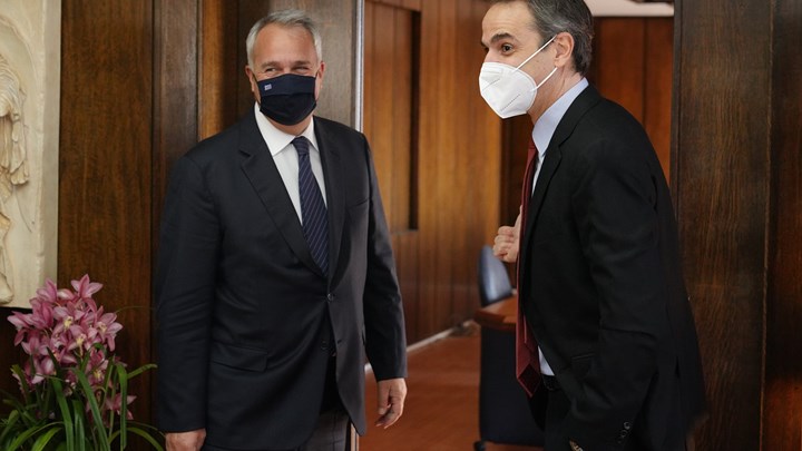 Στο υπουργείο Εσωτερικών ο Μητσοτάκης: Θα αλλάξουμε το σύστημα της απλής αναλογικής στην αυτοδιοίκηση