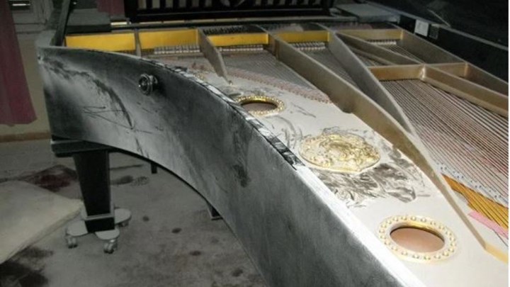 Εικόνες καταστροφής στο Ωδείο Athenaeum: Βανδαλισμούς και κλοπές καταγγέλλει η διοίκηση – ΦΩΤΟ