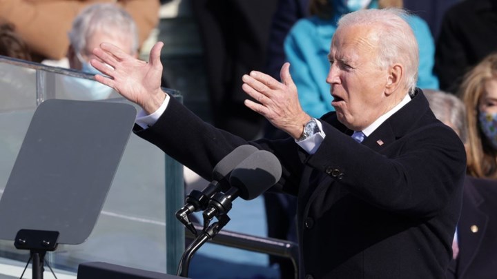 Ενωτικός ο Μπάιντεν: Η Δημοκρατία είναι πολύτιμη, εύθραυστη, αλλά είναι εδώ και έχει επικρατήσει