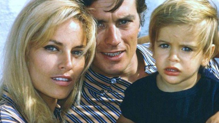 Γαλλία: Πέθανε η ηθοποιός Ναταλί Ντελόν, η μοναδική σύζυγος του Αλέν Ντελόν