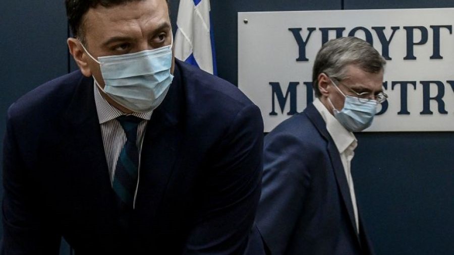 Κορονοϊός: Έκτακτη σύσκεψη στο υπουργείο Υγείας για τις μεταλλάξεις
