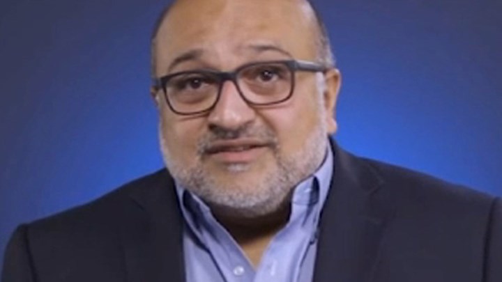 Κορονοϊός: Γιατρός κατηγορείται ότι έκλεψε δόσεις εμβολίου