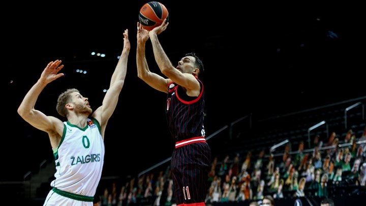 Oλυμπιακός-Μπαρτσελόνα 30-40 (ΗΜ.)