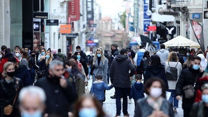 Ταραντίλης: Γιατί δημιουργήθηκαν ουρές έξω από τα καταστήματα – Τι είπε για το άνοιγμα Γυμνασίων – Λυκείων