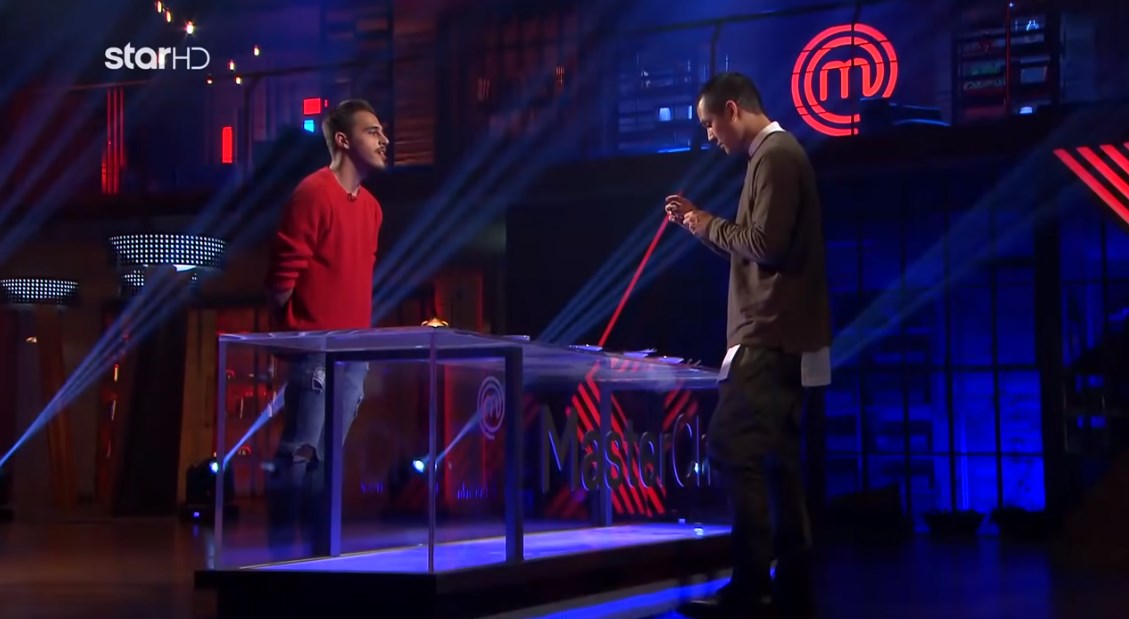 MasterChef: Το μπαρμπούνι “έκαψε” παίκτη – Τρία κόκαλα βρήκε ο Κοντιζάς στο πιάτο – ΒΙΝΤΕΟ
