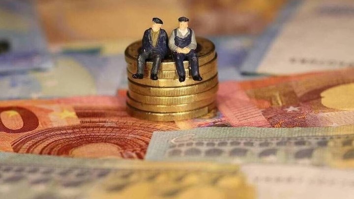 Εκκρεμείς συντάξεις: Ποιος αναλαμβάνει project manager – Η ομάδα έργου που θα τον πλαισιώνει