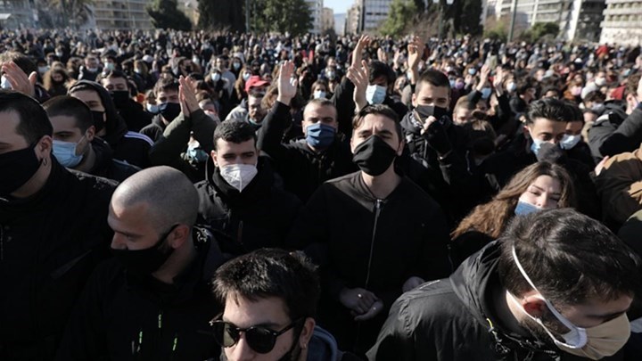 ΕΛ.ΑΣ: Δικογραφία για το πανεκπαιδευτικό συλλαλητήριο και την παραβίαση διατάξεων για τις συναθροίσεις