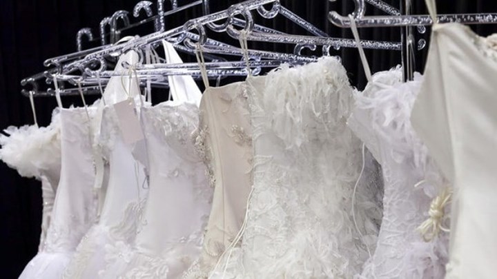 Έρχεται ειδική ρύθμιση για τα καταστήματα νυφικών – Τι θα προβλέπει