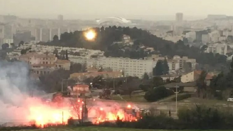 Μασσαλία: Εικόνες χάους στο προπονητικό κέντρο της Μαρσέιγ – “Ντου” από οπαδούς – ΒΙΝΤΕΟ