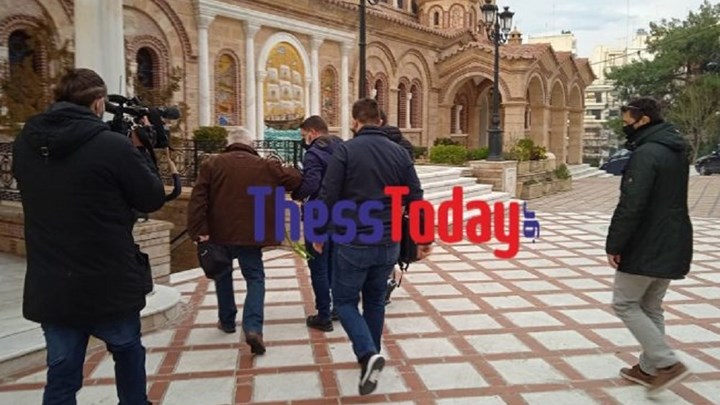 Κορονοϊός: Στη Θεσσαλονίκη Χαρδαλιάς και Αρκουμανέας – Ιερείς τα κρούσματα της νοτιοαφρικανικής μετάλλαξης