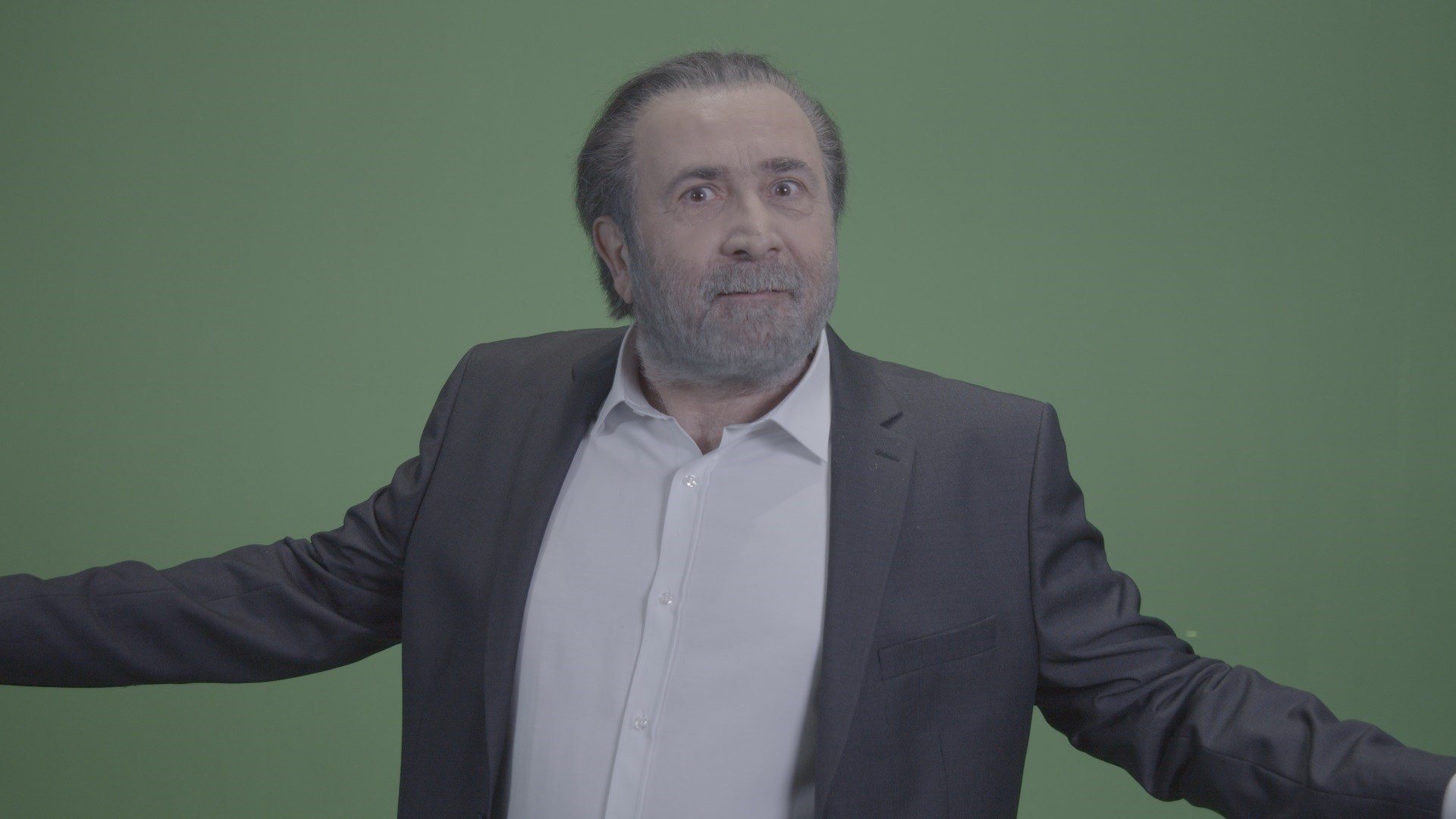 Οι Δέκα Μικροί Μήτσοι εμβολιάζονται στο Αλ Τσαντίρι Νιουζ – Όσα ετοιμάζει ο Λαζόπουλος