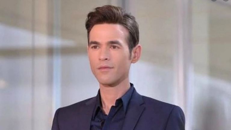 Ο Μένιος Φουρθιώτης κατέθεσε μήνυση κατά του Δήμου Διονύσου – ΦΩΤΟ