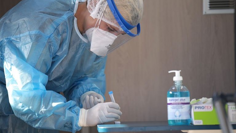 Κορονοϊός: Στο… κόκκινο Χαλκιδική, Ζάκυνθος και Λασίθι – Όλα τα μέτρα που ισχύουν από σήμερα