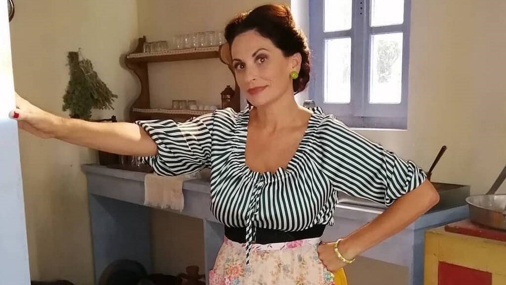 Άγριες Μέλισσες: Ένα παιδί θα φέρει τα πάνω κάτω στη ζωή της Βιολέτας