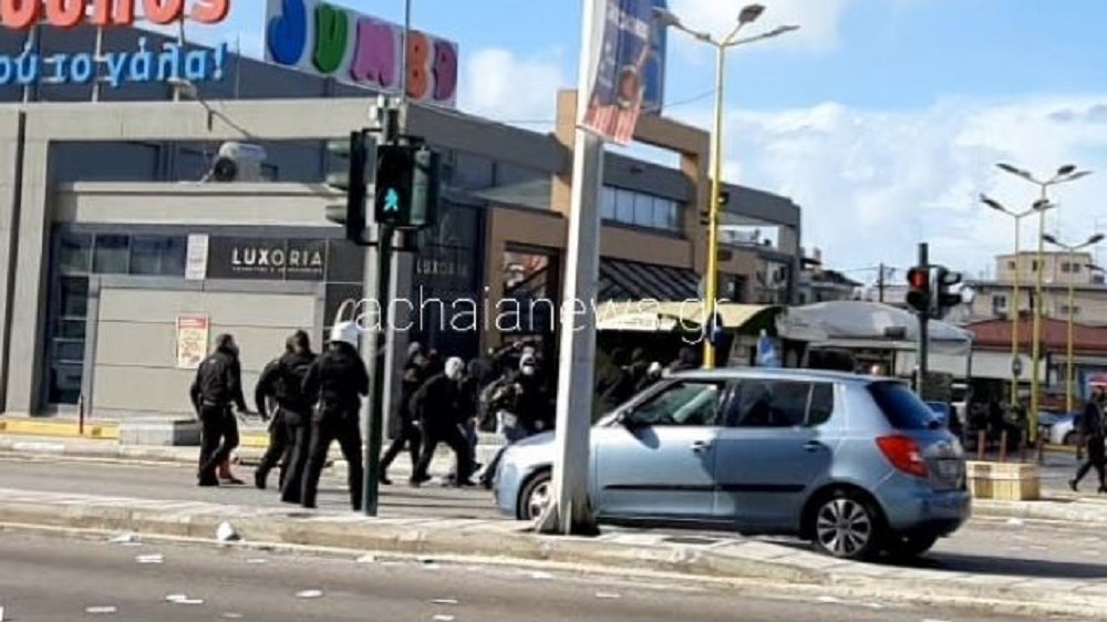 Πάτρα: Στην Περιφέρεια ο Χρυσοχοΐδης – “Καταδρομική” υπέρ του Κουφοντίνα και εισβολή στη ΝΟΔΕ