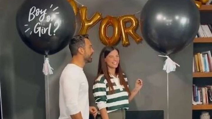 Χριστίνα Μπόμπα – Σάκης Τανιμανίδης: Αποκάλυψαν το φύλο των διδύμων – ΒΙΝΤΕΟ