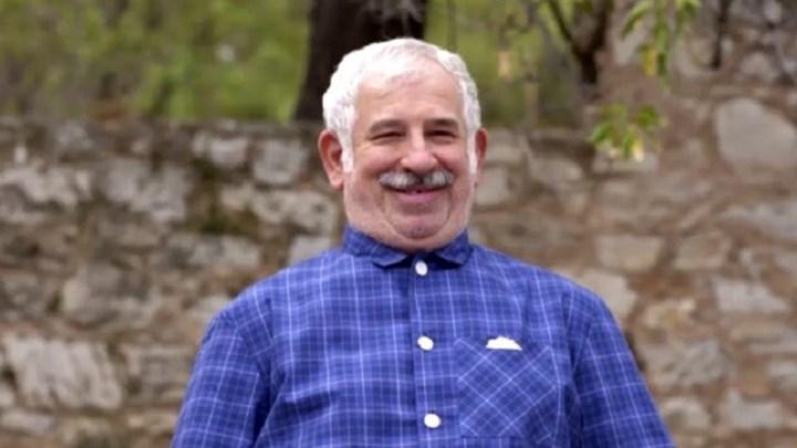 Πέτρος Φιλιππίδης: Στο νοσοκομείο με λιποθυμικό επεισόδιο