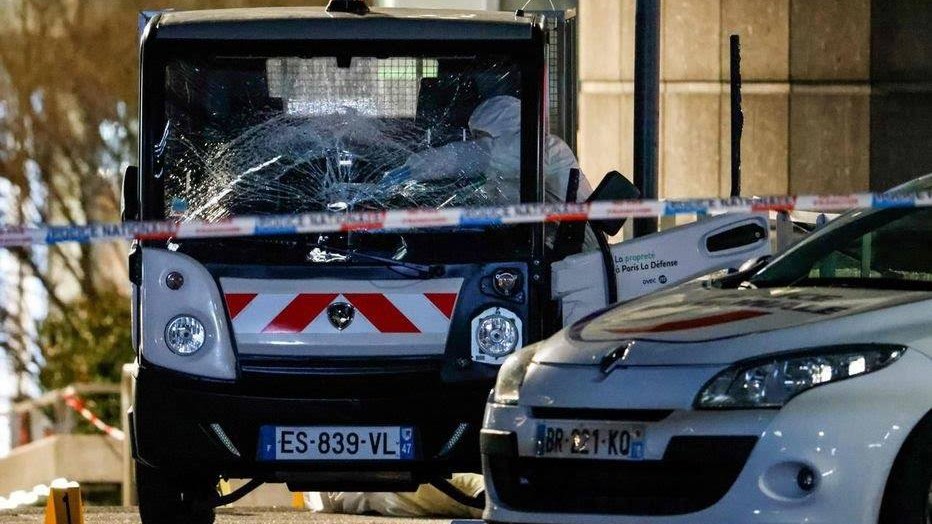 Παρίσι: Βαν έπεσε πάνω σε πεζούς – Ένας νεκρός και ένας τραυματίας