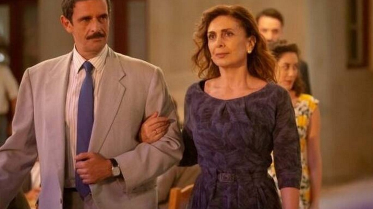 Άγριες Μέλισσες – Spoiler: Στο νοσοκομείο η Μυρσίνη – Δίνει μάχη για τη ζωή της