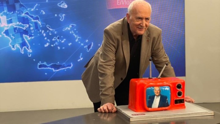 Γενέθλια για τον Γιώργο Παπαδάκη: Η τούρτα – έκπληξη από τους συνεργάτες του και το κεράκι – ερωτηματικό