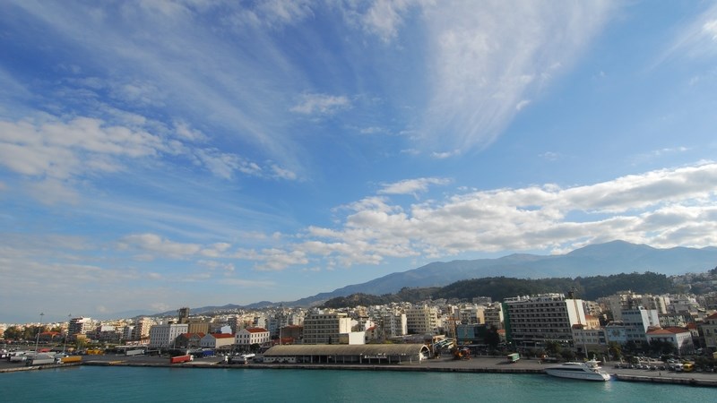 Κορονοϊός: Εισήγηση για σκληρό lockdown σε Πάτρα και Χαλκίδα