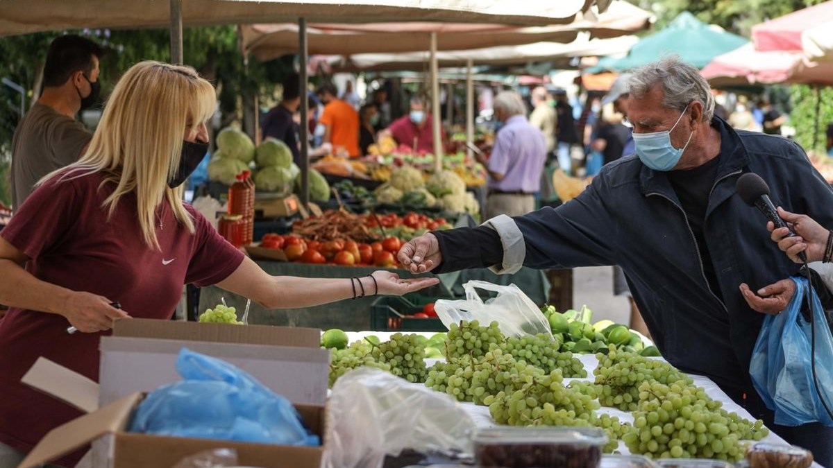 Λαϊκές αγορές: Ανοιχτές σε Αθήνα και Θεσσαλονίκη το ερχόμενο Σάββατο