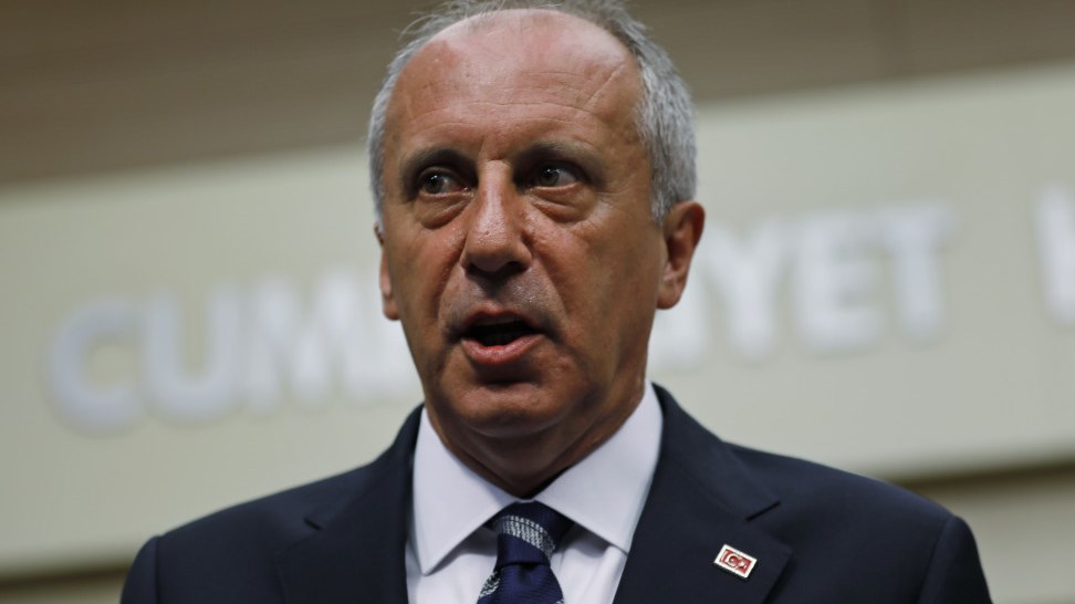 Ραγδαίες εξελίξεις στην Τουρκία: Aντίπαλος του Ερντογάν ιδρύει νέο κόμμα – Ποιος είναι ο Ιντζέ με ρίζες από τη Θεσσαλονίκη