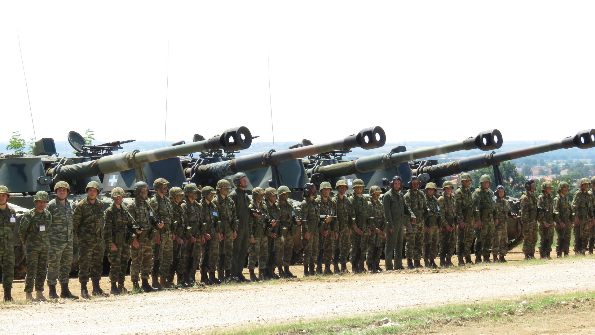 Διπλή γιορτή για τον Στρατό Ξηράς στην παρέλαση της 25ης Μαρτίου