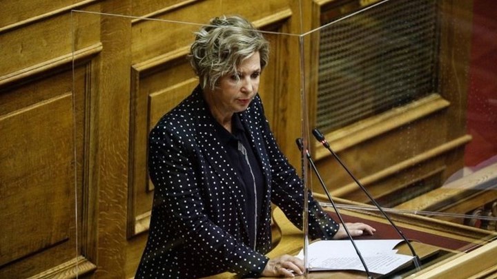 Γεροβασίλη στον Realfm 97,8 για τα νέα μέτρα: Έναν χρόνο μετά είμαστε εκεί που ξεκινήσαμε