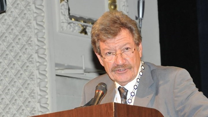 Μαρκάτος: Αστυνομικός με πυροσβεστήρα έσπασε το σαγόνι φοιτητή