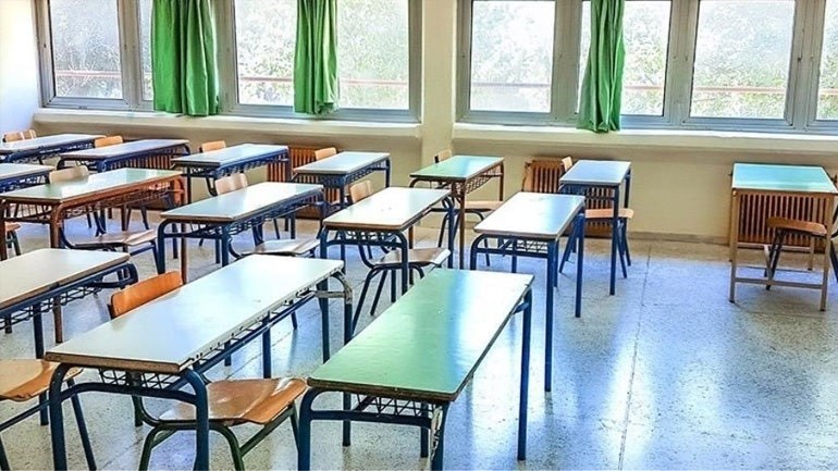 Κορονοϊός-Ηράκλειο: Θετική καθηγήτρια σε Γυμνάσιο – Κλείνουν τέσσερα τμήματα