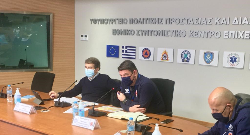 Κακοκαιρία “Μήδεια”: Και οι Δήμοι στη “μάχη” για τη διευκόλυνση των εμβολιασμών – Τι αποφασίστηκε