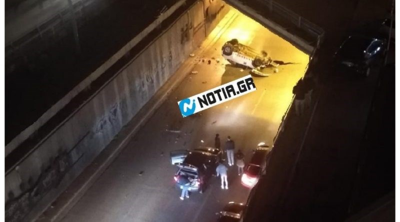 Τροχαίο σοκ στη Συγγρού: Αυτοκίνητο έπεσε από την γέφυρα της Καλλιρρόης – Ο οδηγός βγήκε χωρίς γρατζουνιά